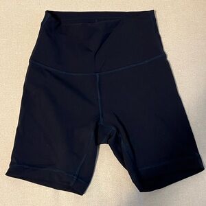 Lululemon HR Wunder Train Shorts
